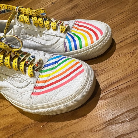 Vans Classic Flour Shop Rainbow Pride Colorful Unisex Skate Sneakers Leather - Picture 3 of 9